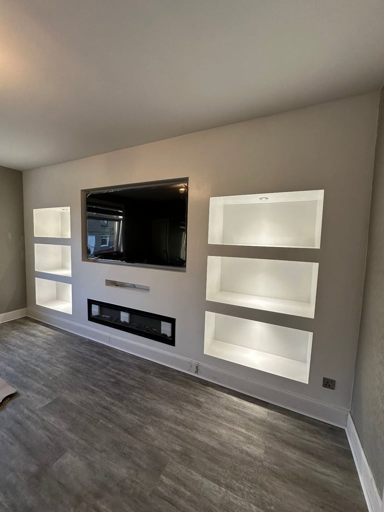 Custom Media walls/ Bathrooms / Waredrobes / Kitchens  Joiner free quote and best prices!