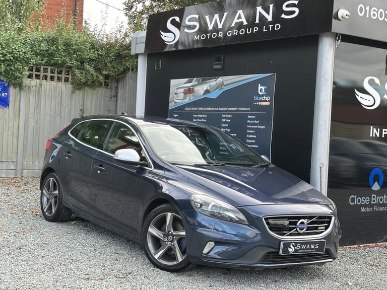 2014 Volvo V40 1.6 R- Design Lux Nav T4 Petrol Auto 5 Door Hatchback Blue