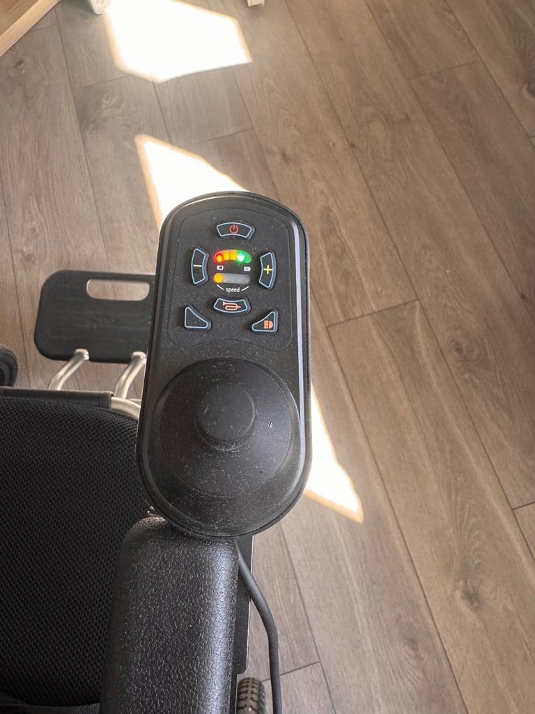 Stratus powered wheelchair 