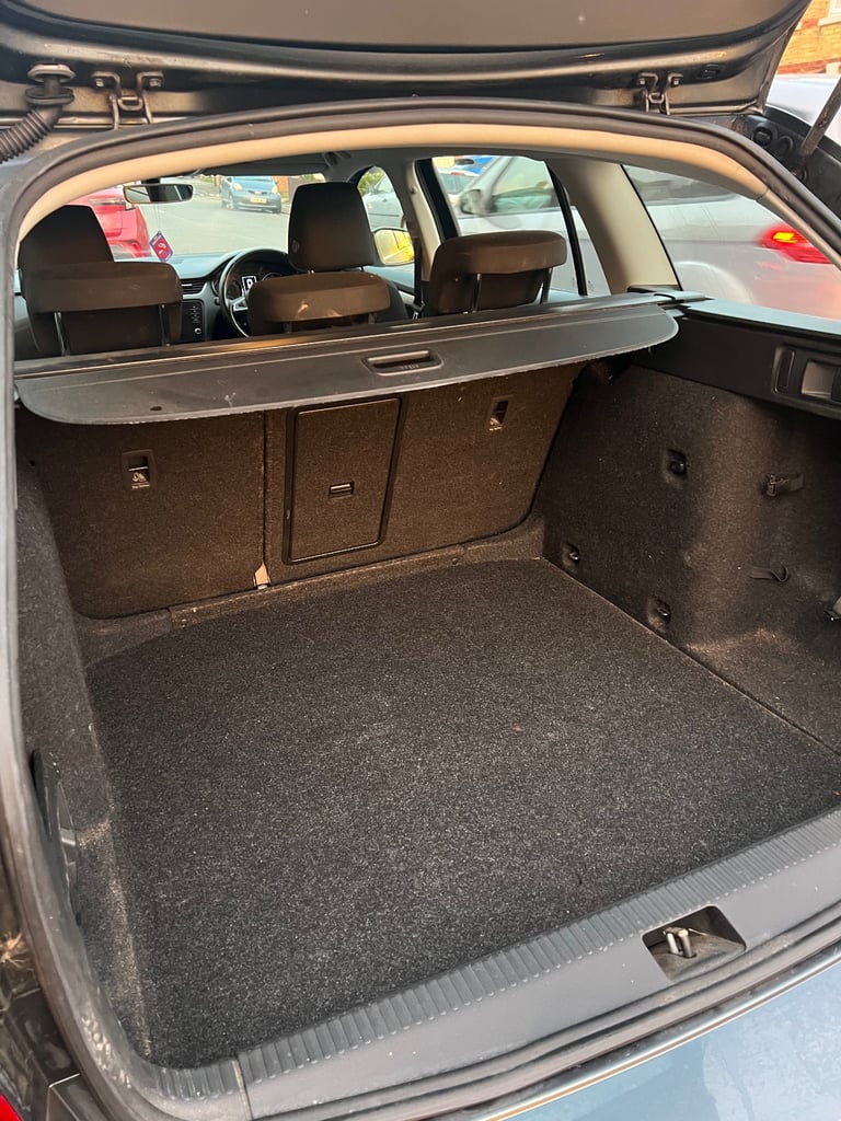 Skoda, OCTAVIA, Estate, 2017, Manual, 1598 (cc), 5 doors