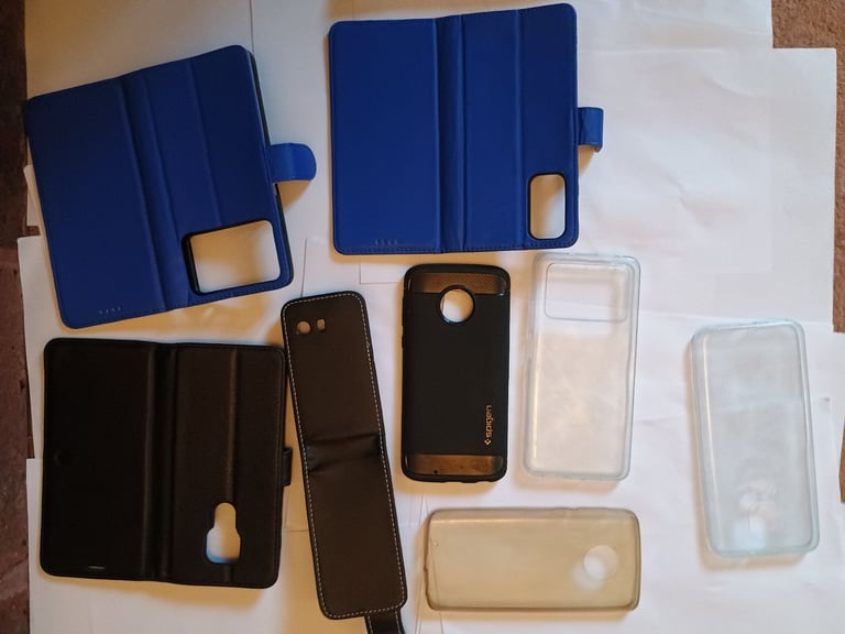 Random Collection of Phone Accessories 