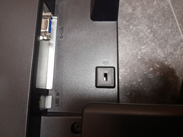 AOC lcd monitor W20W