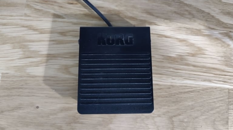 KORG SP-170S DIGITAL PIANO