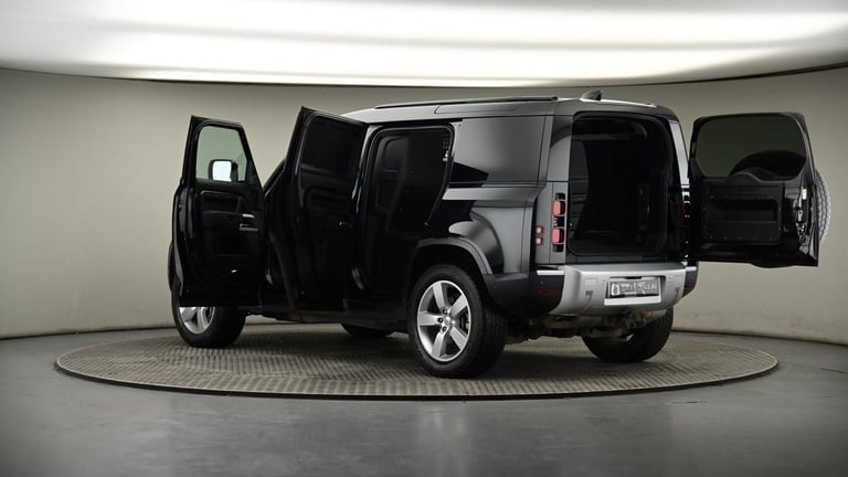 2022 Land Rover Defender 110 3.0 D300 MHEV HSE Hard Top SUV 5dr Diesel Auto 4WD MWB Euro 6 (s/s) ...