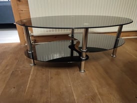 Stylish Black Curved Glass table top in great condition