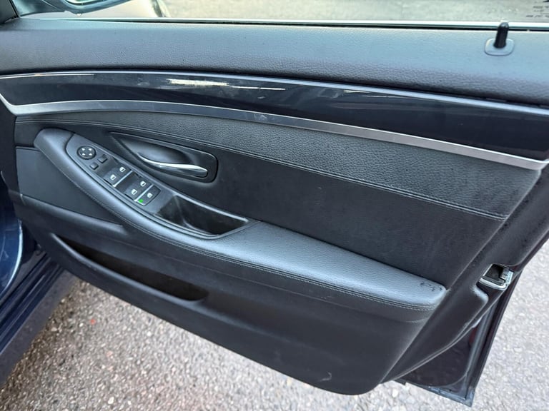 2016 BMW 5 Series 520d [190] SE 4dr Step Auto SALOON DIESEL Automatic