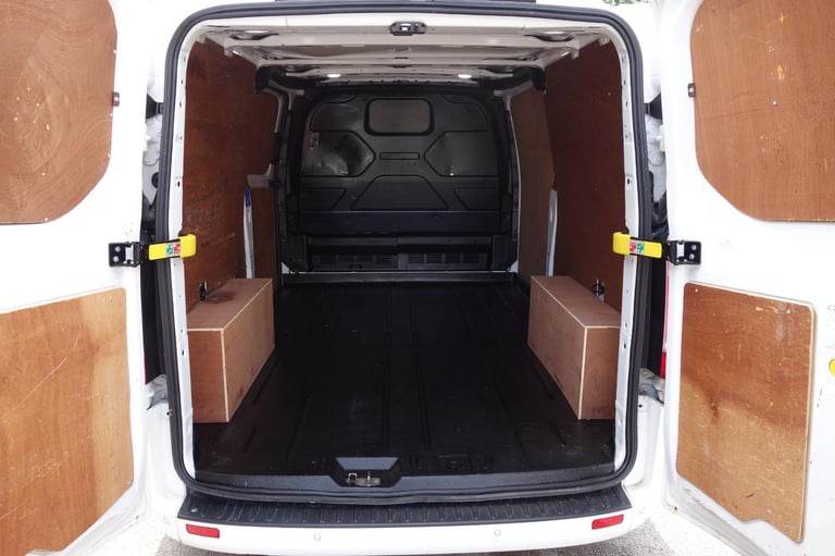 Ford Transit Custom 2.0 EcoBlue 130ps Low Roof Limited Van DIESEL MANUAL 2022/22