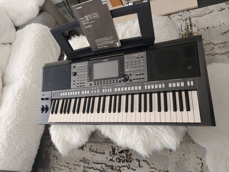 image for Yamaha prs s770 keyboard