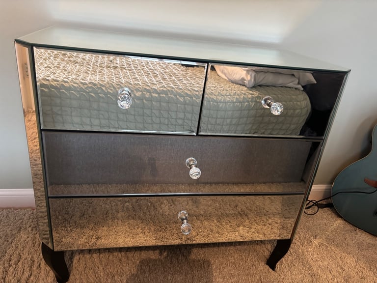 image for Mirrored Chest of Drawers