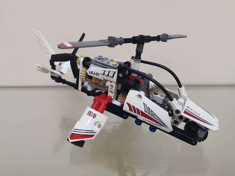 Lego Technic Ultra Light Helicopter 42057 | in Frimley, Surrey | Gumtree