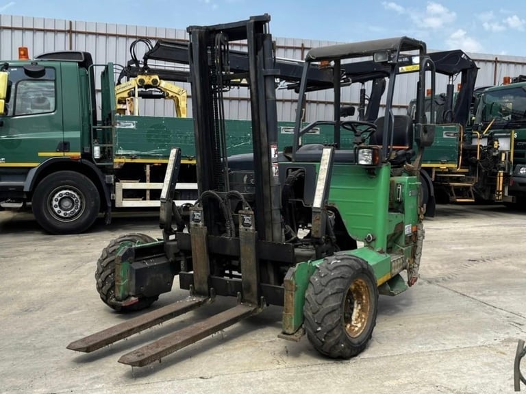 2014 MOFFETT M5 25.3 