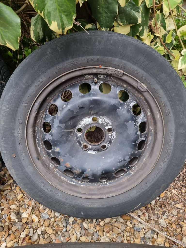 X4 16inch steel wheels with tyres and covers