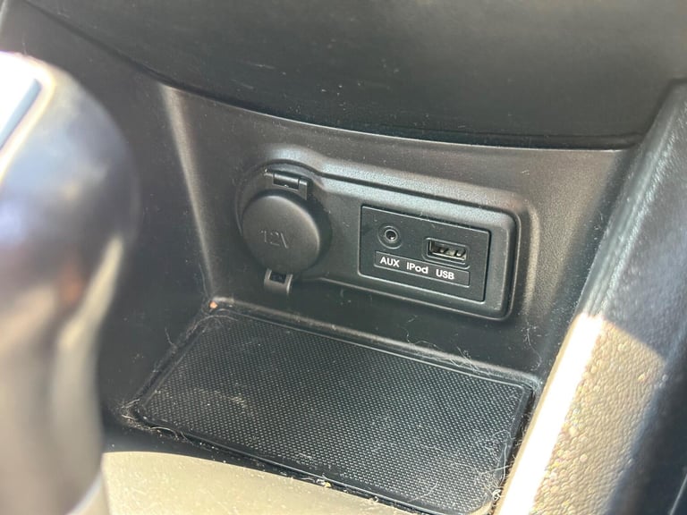 2010 Kia Venga 1.6 2 Auto Euro 5 5dr HATCHBACK Petrol Automatic
