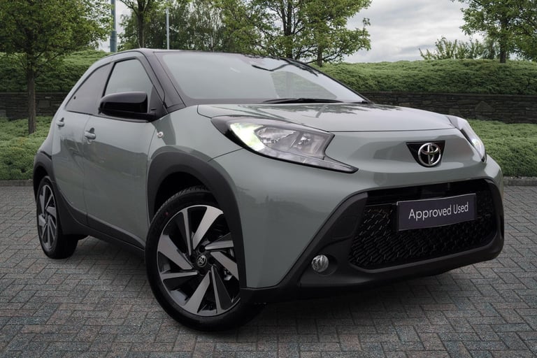 image for 2025 Toyota Aygo X 1.0 VVT-i Edge 5dr Hatchback Petrol Manual