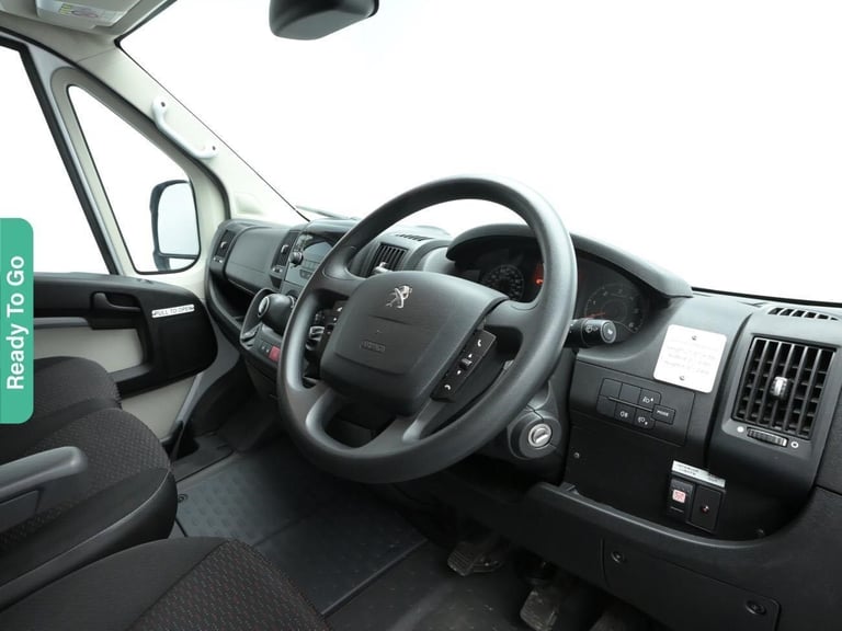 2017 Peugeot Boxer 2.0 BlueHDi 440 Minibus 4dr Diesel Manual L4 H2 Euro 6 (130 ps) Minibus Diesel...