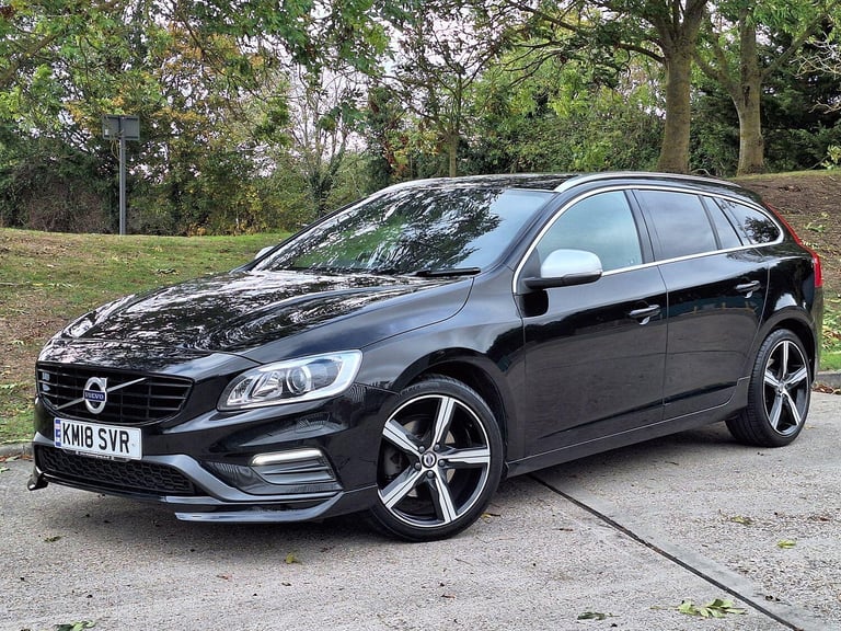 image for VOLVO V60 2.0 R-Design Lux Nav D4 2018
