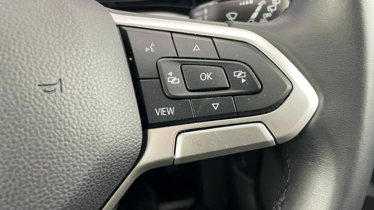 2022 Volkswagen Golf 1.5 TSI Life 5dr Manual Hatchback Petrol Manual