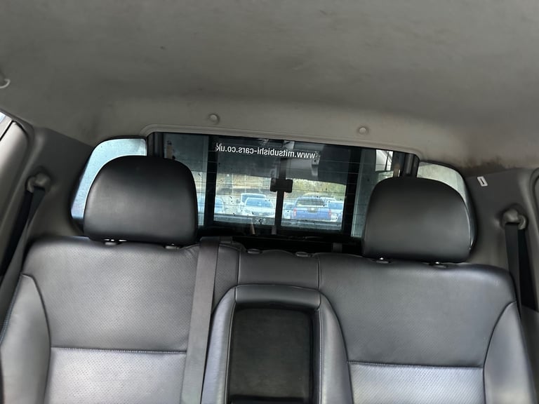 2007 Mitsubishi L200 Double Cab DI-D Elegance 4WD Auto 134Bhp PICK UP DIESEL Automatic