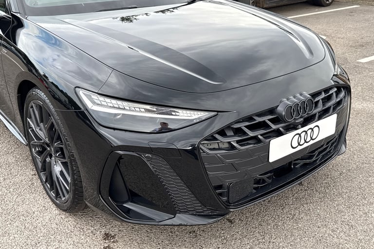 2025 Audi A6 Saloon 2.0 e-hybrid 25.9kWh Launch Edition S Tronic quattro Euro 6 (s/s) 4dr Saloon ...