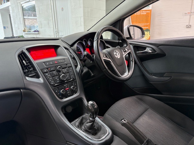 2014 Vauxhall Astra GTC 1.4T 16V 140 Limited Edition 3dr HATCHBACK Petrol Manual