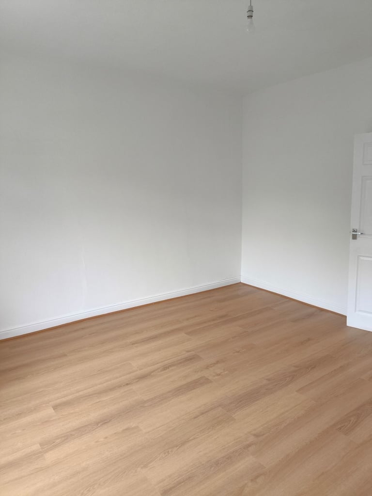 Newly Refurbished 2-Bedroom Terraced House To Let – Modern Living in Middleton!