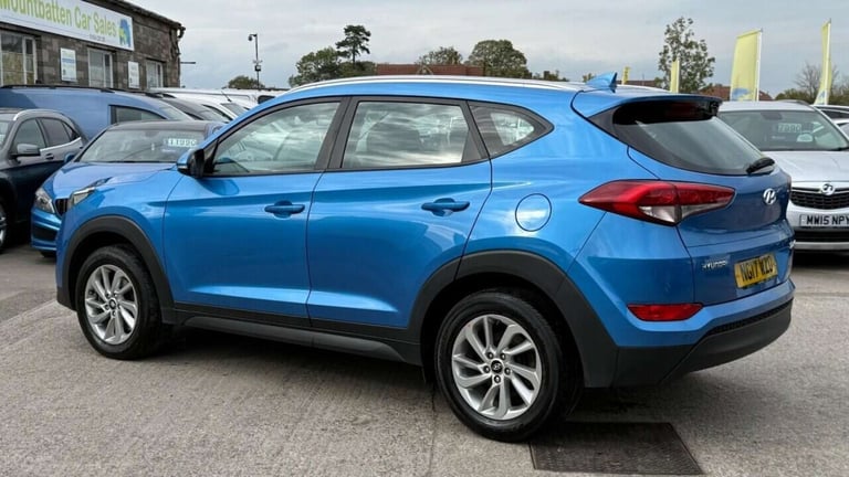2017 Hyundai TUCSON 1.6 GDi Blue Drive SE Nav 5dr 2WD ESTATE PETROL Manual