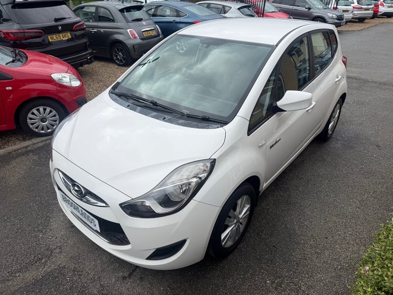 2012 Hyundai IX20 1.4 Active BlueDrive White 5 Door Bluetooth Low Insurance 