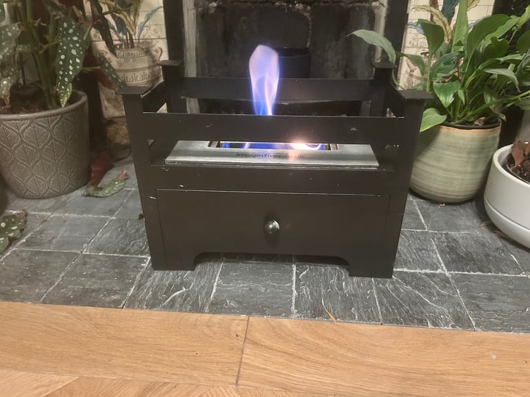 Imagin fires freestanding Anya ethanol fireplace 