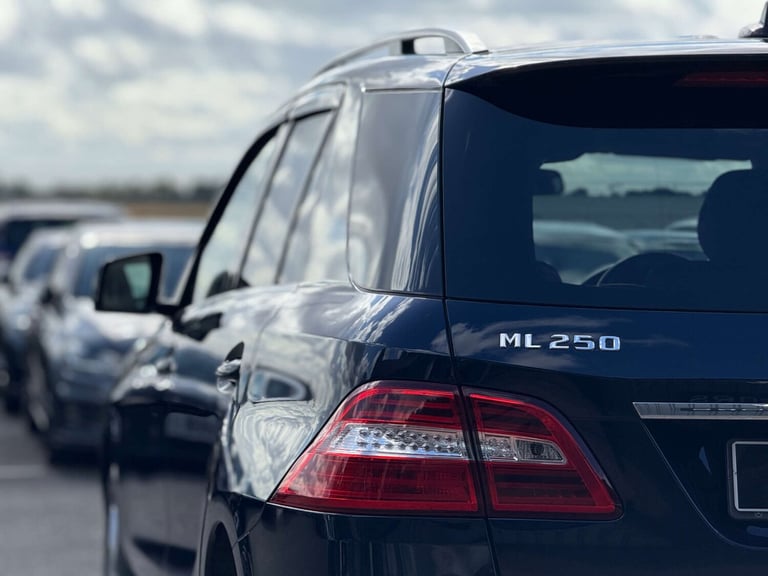 2013 Mercedes-Benz M Class 2.1 ML250 AMG Sport Bluetec Auto 4WD 5dr SUV Diesel Automatic