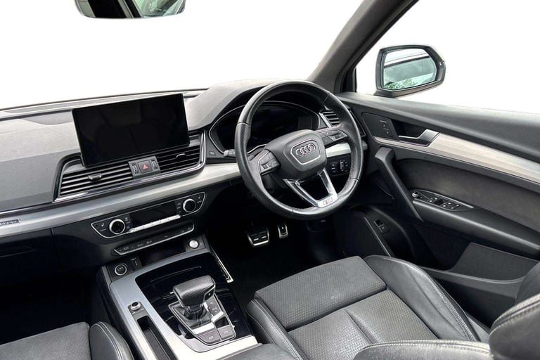 2022 Audi Q5 40 TDI Quattro S Line 5dr S Tronic SUV Diesel Automatic