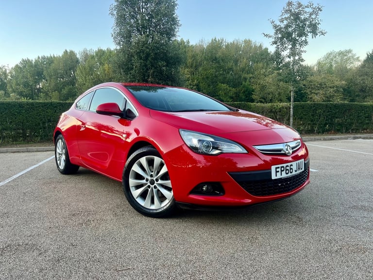 image for 2017 Vauxhall Astra GTC 1.4T 16V 140 SRi 3dr HATCHBACK Petrol Manual