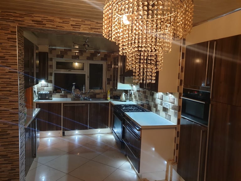 ROOMS TO RENT BIRMINGHAM B13 B14 B12 