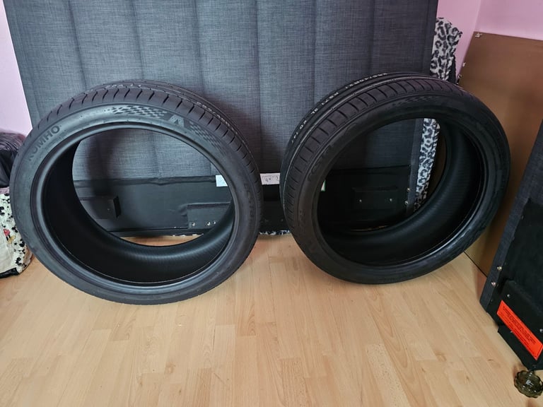 225 40 21 sp71 kumho tyer 
