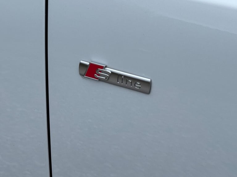  Audi Q5 2.0 TDI S line Plus Special Edition S Tronic quattro Euro 6 (s/s) 5dr Diesel Automatic