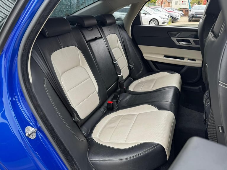 2018 Jaguar XF 2.0d R-Sport Auto AWD Euro 6 (s/s) 4dr SALOON Diesel Automatic