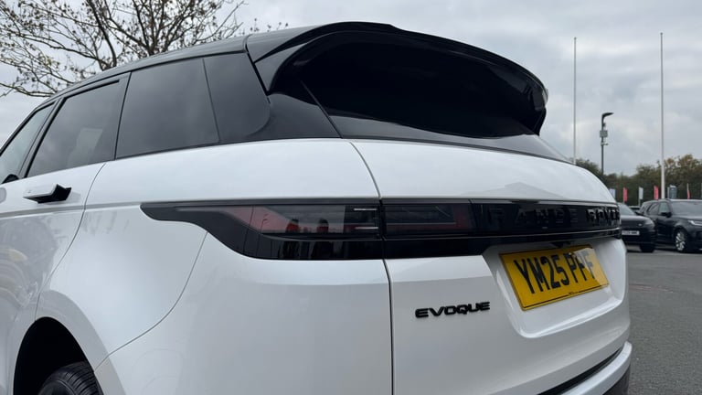 2025 Land Rover Range Rover Evoque 2.0 D200 Dynamic SE 5dr Auto Diesel Hatchback Hatchback Diesel...