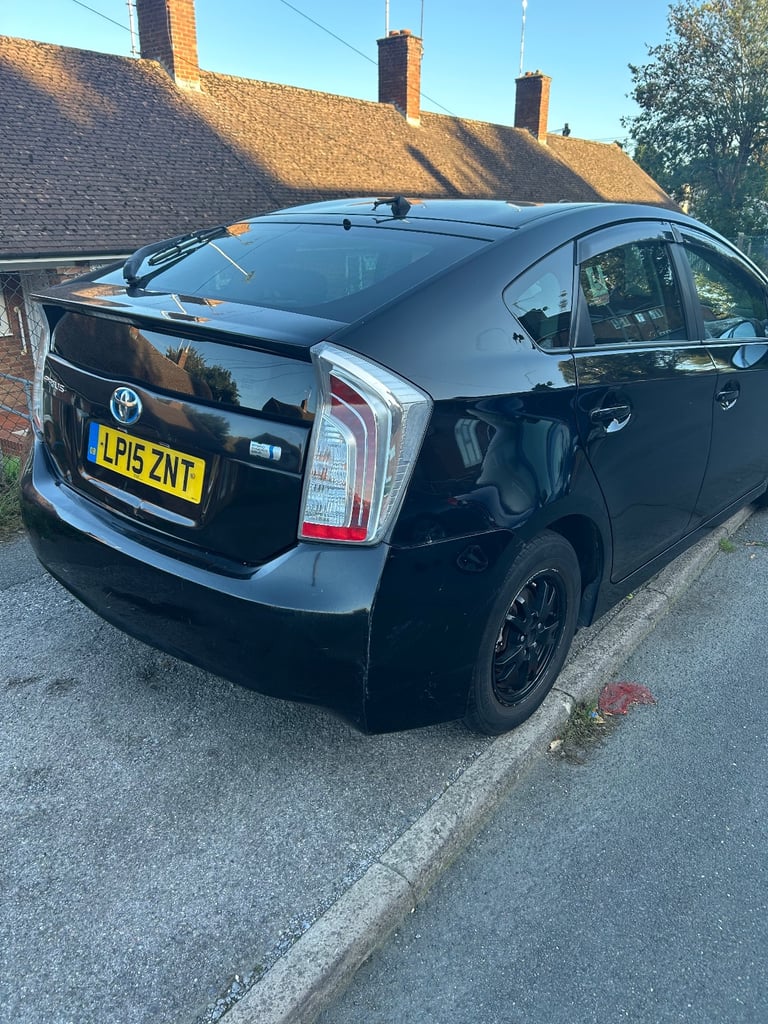 Toyota, PRIUS HYBRID, 2015, 1797 (cc)