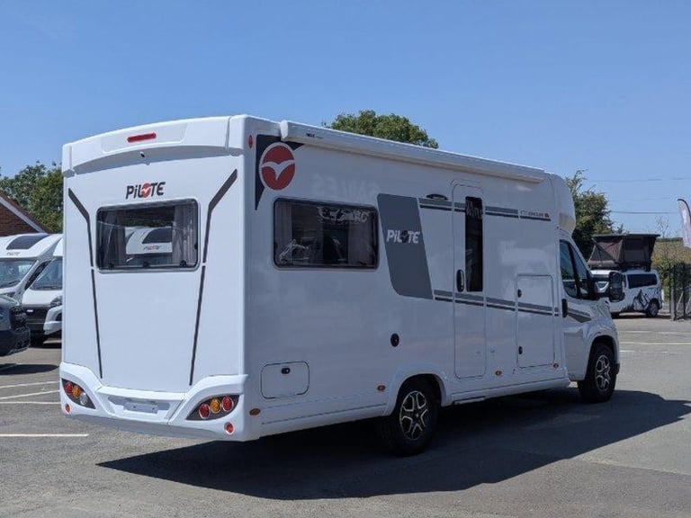 Pilote P720U 2.2 Sensation Motorhome 