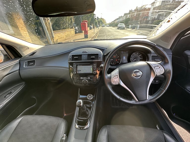 Nissan, PULSAR, Hatchback, 2016, Manual, 1197 (cc), 5 doors