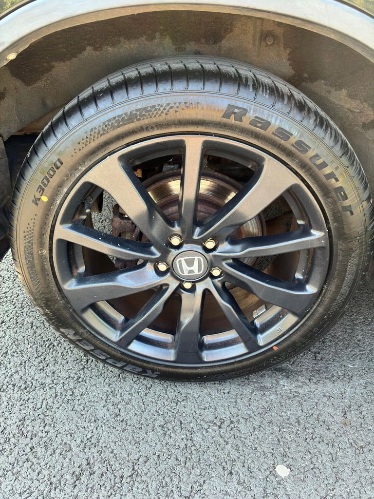 Honda CR-V Vega 19 inch alloy wheels - Black Pearl finish