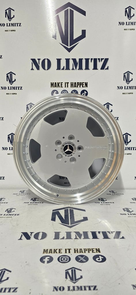 PREMIUM DIVISON BRAND NEW MERCEDES 18" MONOBLOCK AREO STYLE ALLOY WHEELS 5x112 SILVER