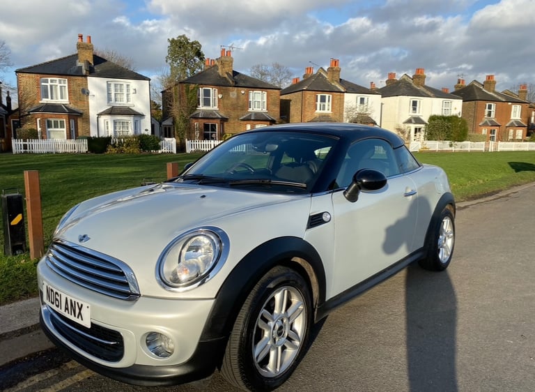 image for MINI Cooper Coupe, 1 year MOT 