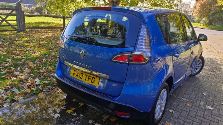 2013 Renault Scenic 1.5 dCi Dynamique TomTom 5dr MPV Diesel Manual