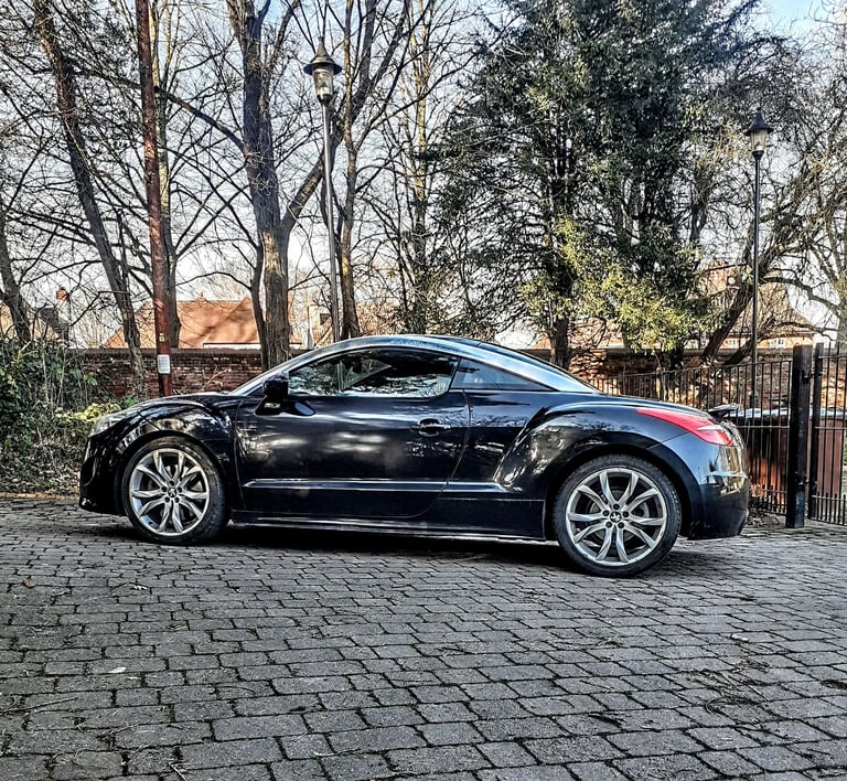 Peugeot, RCZ, Coupe, 2011, Manual, 1997 (cc), 2 doors