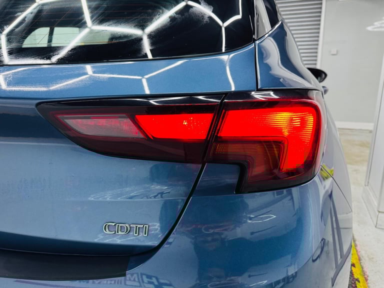 2016 Vauxhall Astra 1.6 CDTi BlueInjection SRi Nav Euro 6 (s/s) 5dr HATCHBACK Diesel Manual