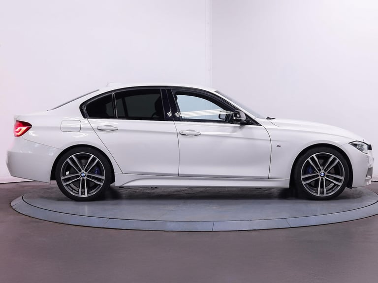 2019 BMW 3 Series 320i M Sport Shadow Edition Saloon SALOON Petrol Automatic
