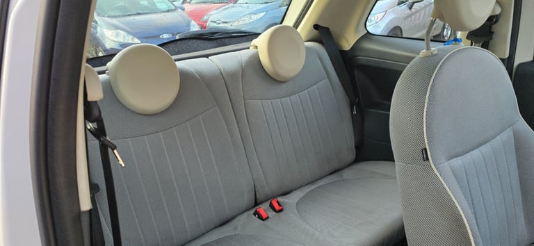 2010 Fiat 500 1.2 Lounge 3dr [Start Stop] HATCHBACK Petrol Manual