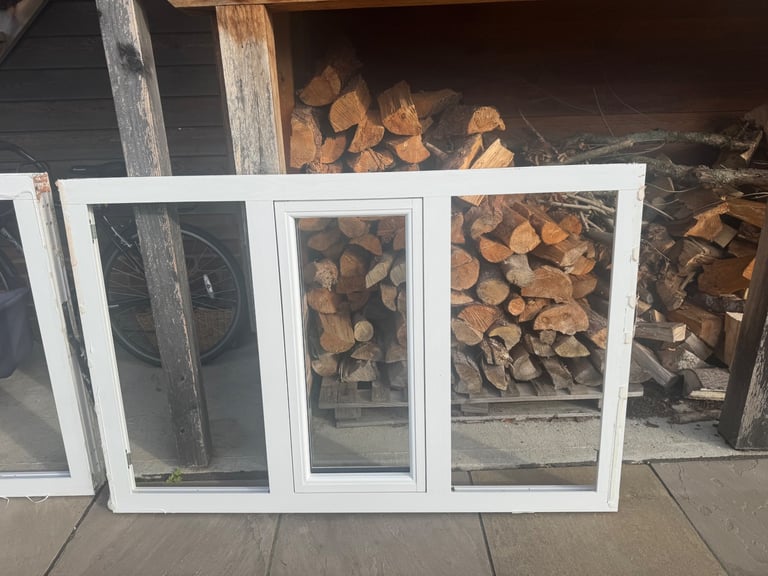 Replacement white double glazed windows 