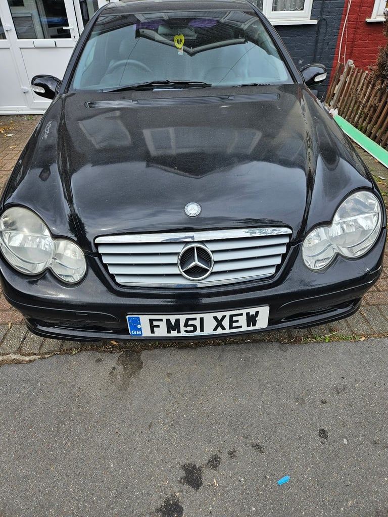 image for Mercedes-Benz, C CLASS, Coupe, 2002, Manual, 1998 (cc), 3 doors