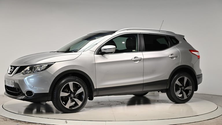 2015 Nissan Qashqai 1.6 dCi n-tec+ XTRON 2WD Euro 6 (s/s) 5dr HATCHBACK Diesel Automatic